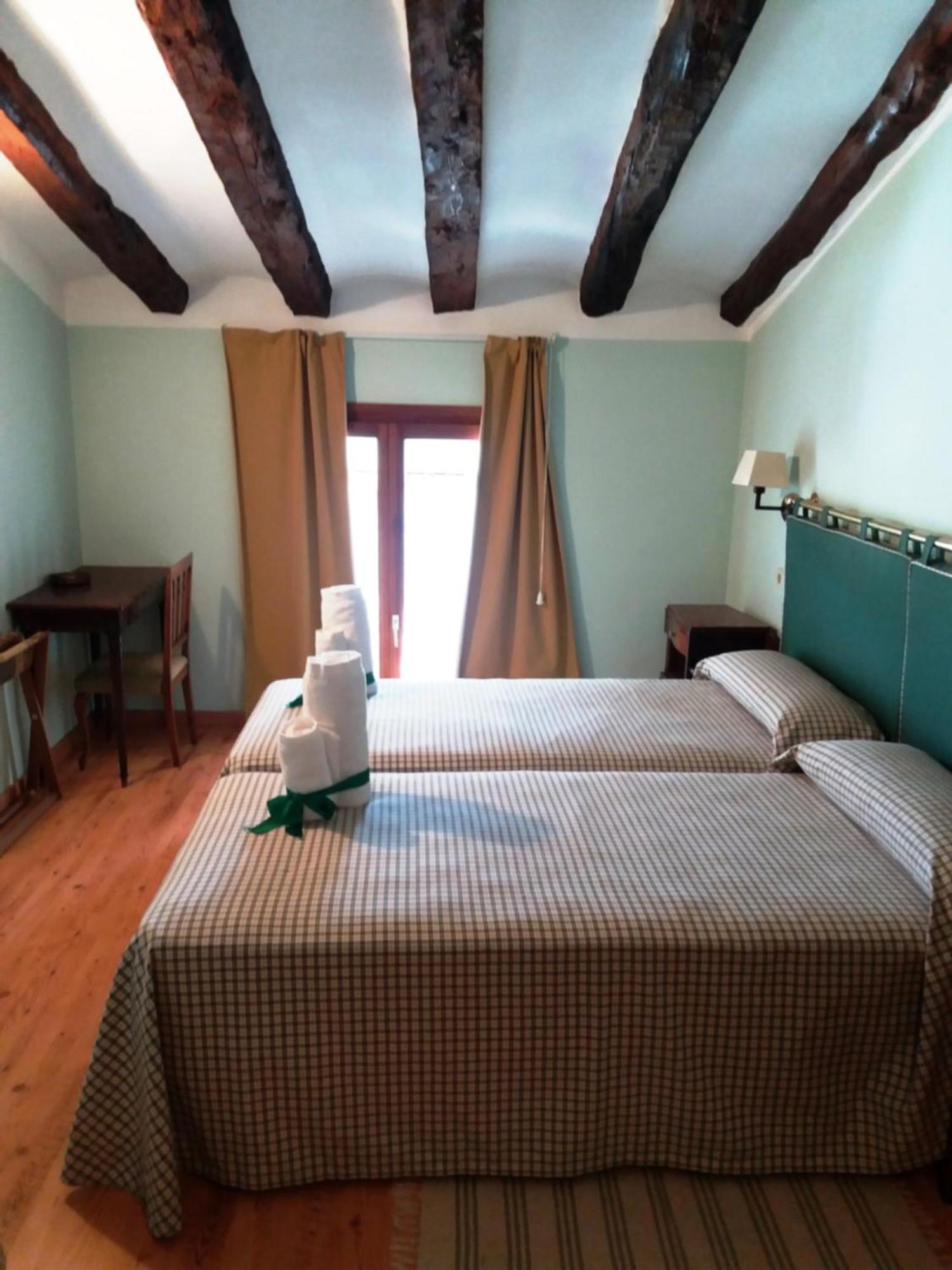 Casa Torralba Guest House El Frago ภายนอก รูปภาพ